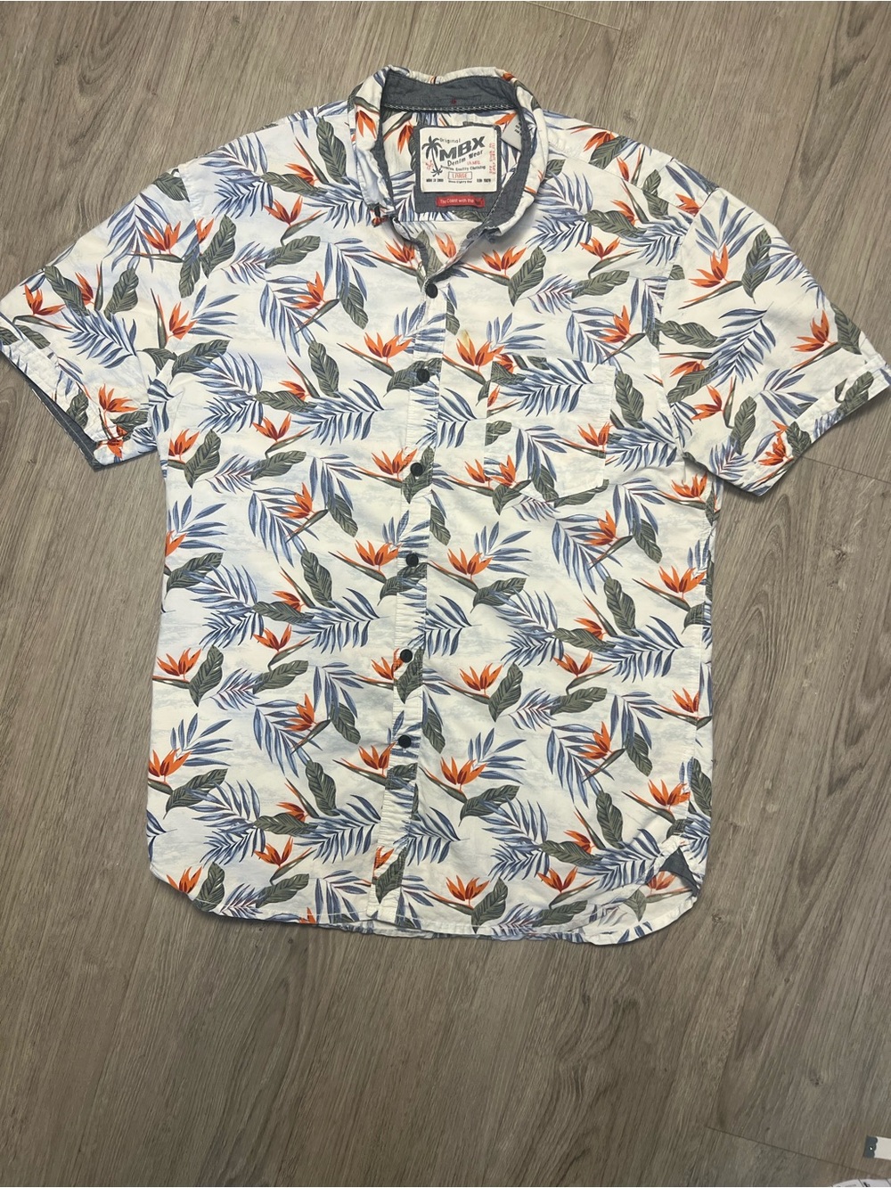 MBX White Tropical Short-Sleeve Button-Down Shirt